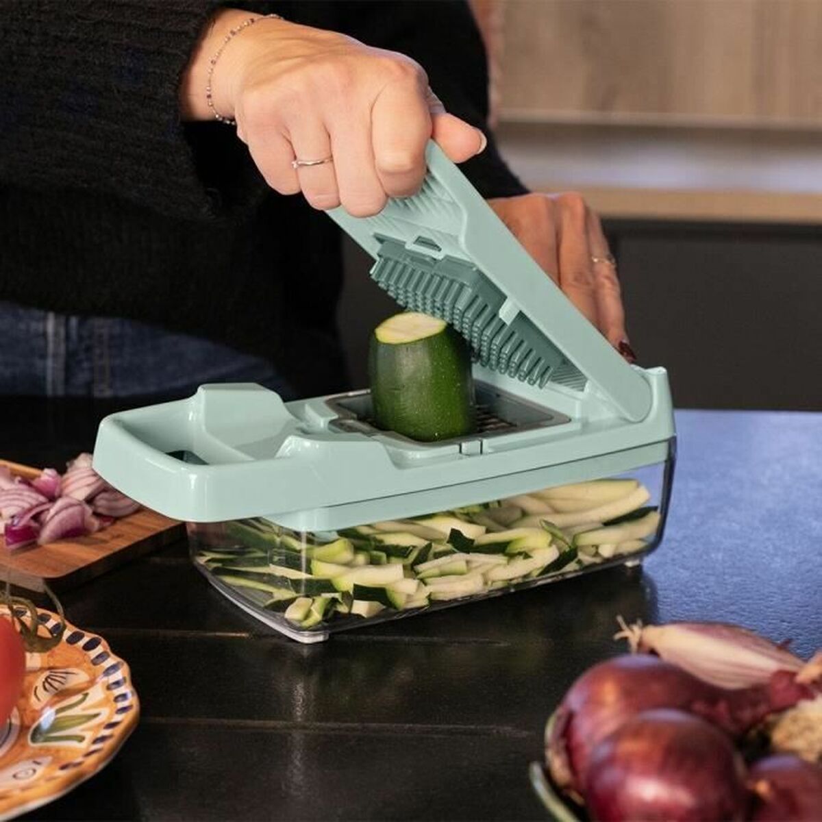 Livoo Kitchen Grater – Sharp Stainless Steel Food Grater | MMD NEXA - MMD NEXA